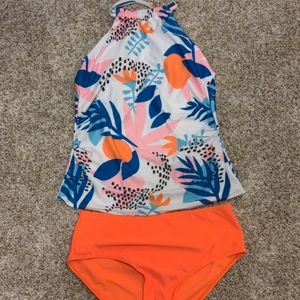 Woman's bathing suit